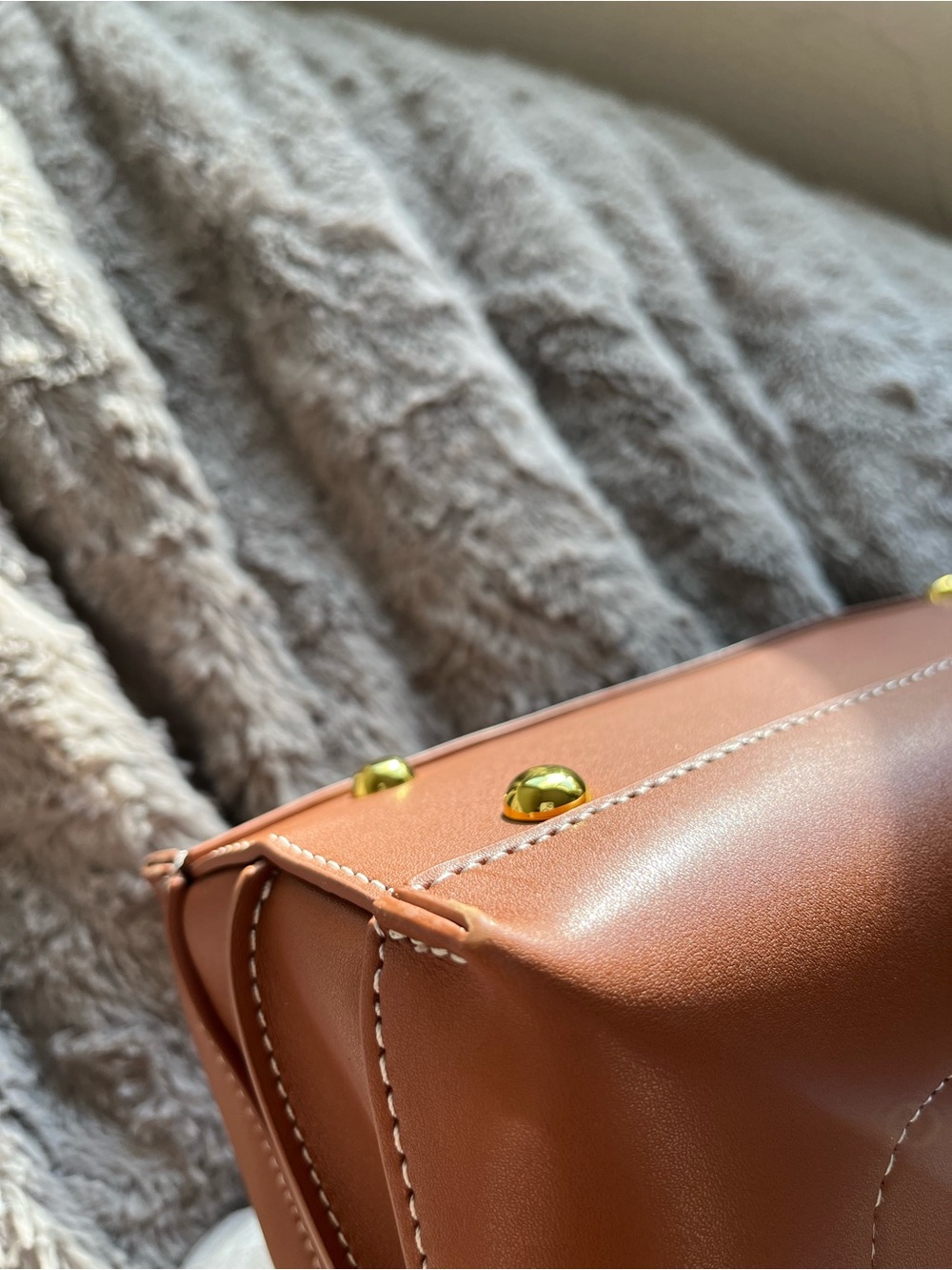 Aallyn Stella Leather Medium Satchel - Picture 6 of 6